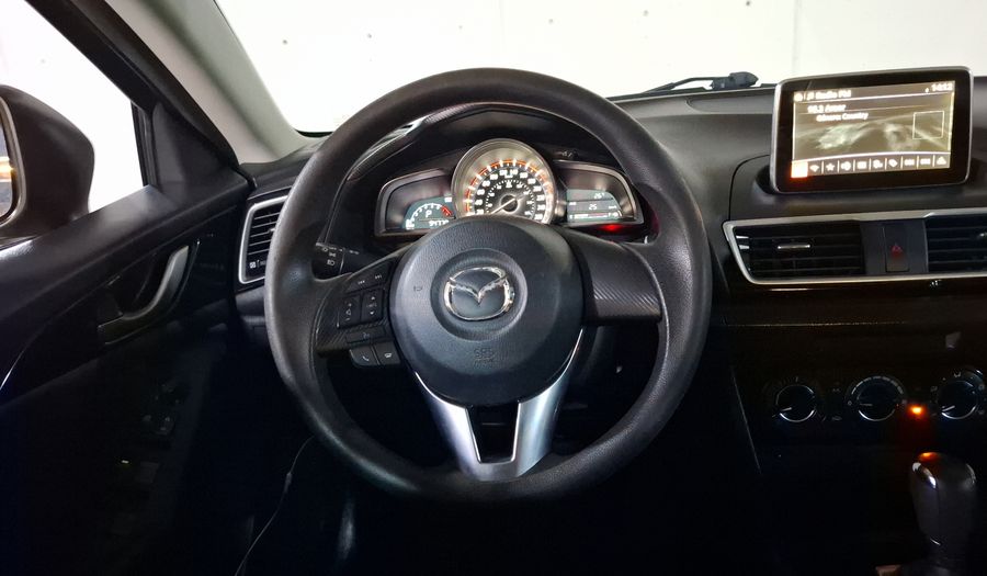 Mazda 3 2.0 SEDAN I TOURING TA Sedan 2015