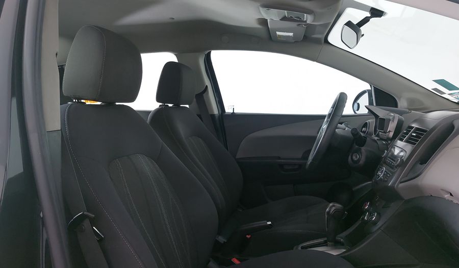 Chevrolet Sonic 1.6 AT K LT Hatchback 2016