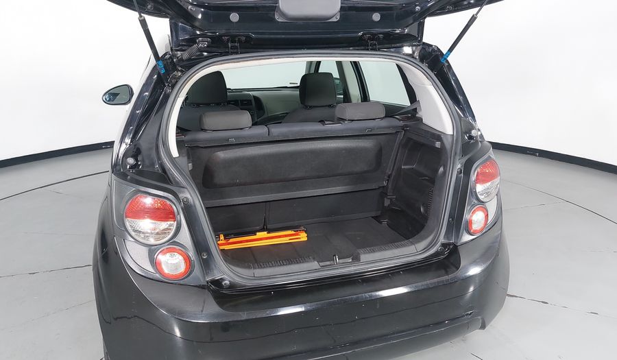 Chevrolet Sonic 1.6 AT K LT Hatchback 2016