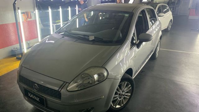 Fiat • Punto