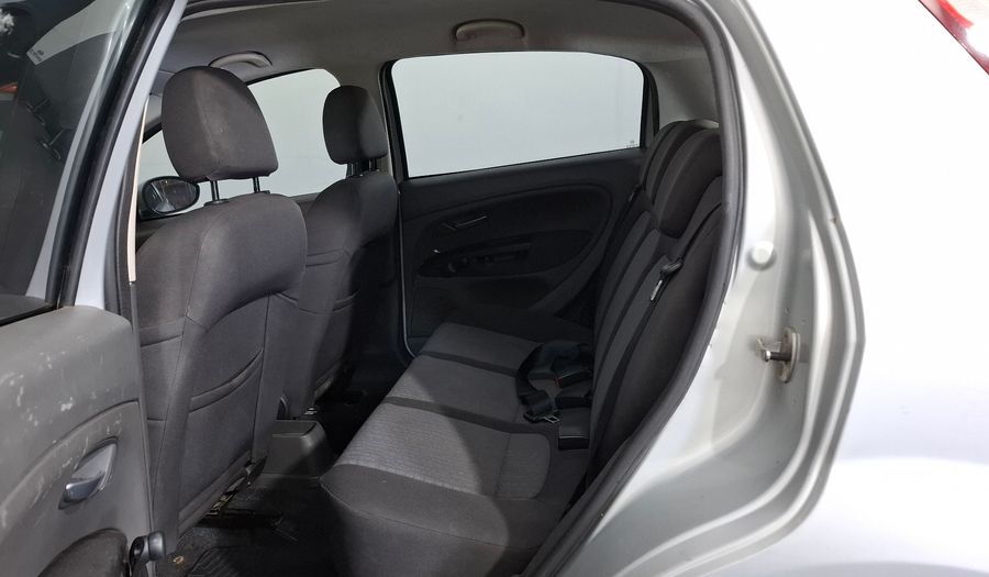 Fiat Punto 1.4 ATTRACTIVE 5P Hatchback 2011