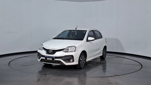 Toyota • Etios