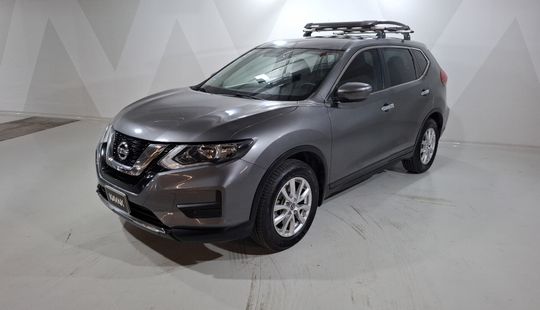 Nissan • X-Trail