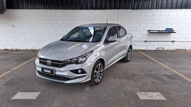 Fiat • Cronos