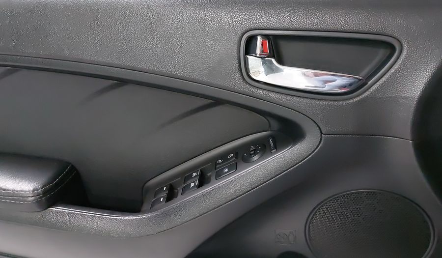 Kia Forte 2.0 SX AT Sedan 2016