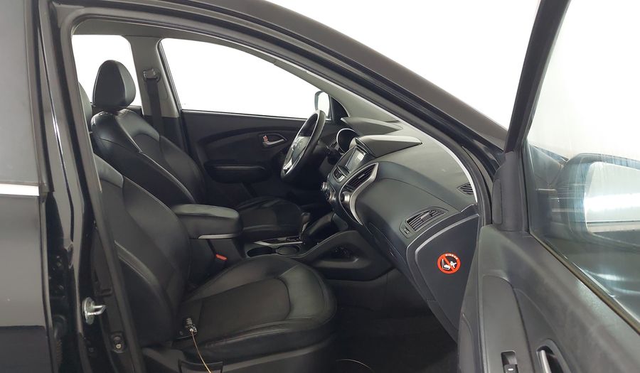Hyundai Ix35 MPFI GLS Suv 2015