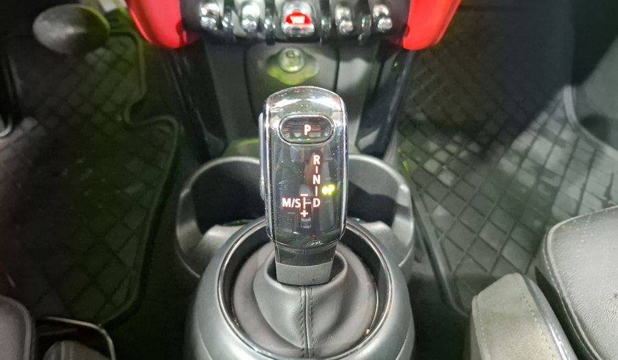 Mini Cooper 1.5 COOPER PEPPER DCT Hatchback 2019