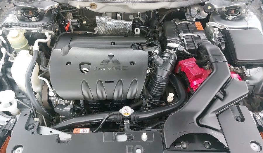 Mitsubishi Lancer 2.4 GTS CVT SUN & SOUND Sedan 2015