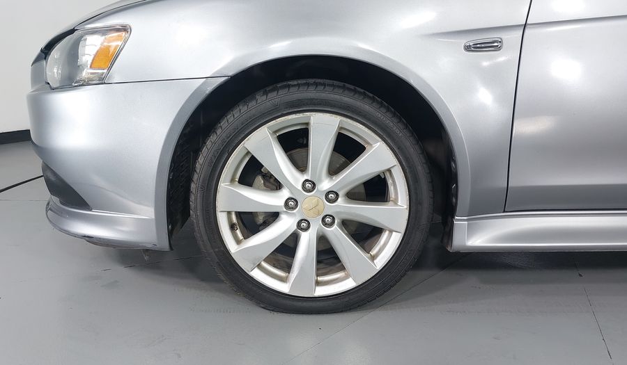 Mitsubishi Lancer 2.4 GTS CVT SUN & SOUND Sedan 2015