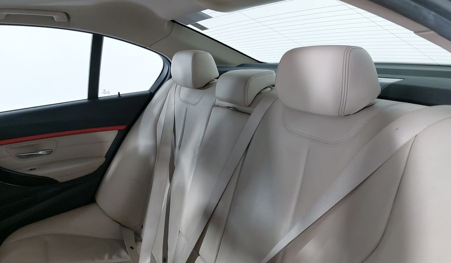 Bmw Serie 3 2.0 330IA SPORT LINE AUTO Sedan 2018