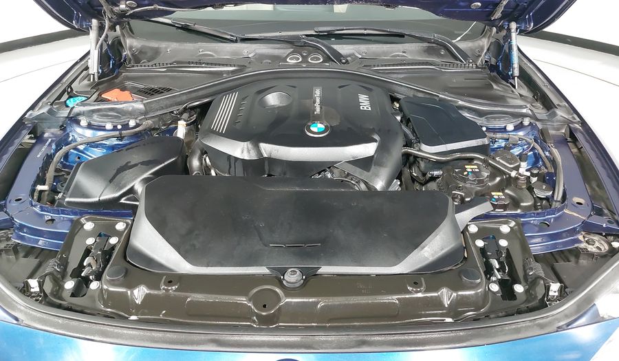 Bmw Serie 3 2.0 330IA SPORT LINE AUTO Sedan 2018