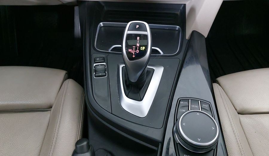 Bmw Serie 3 2.0 330IA SPORT LINE AUTO Sedan 2018