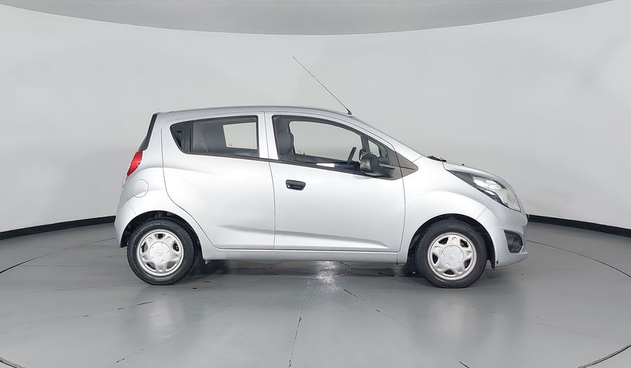 Chevrolet Spark 1.4 LT B MT Hatchback 2017