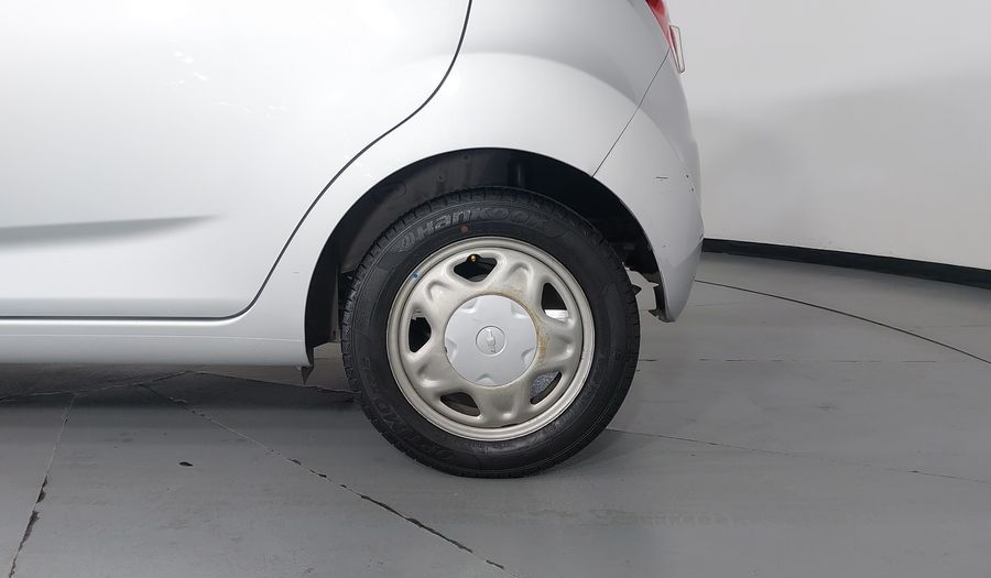 Chevrolet Spark 1.4 LT B MT Hatchback 2017