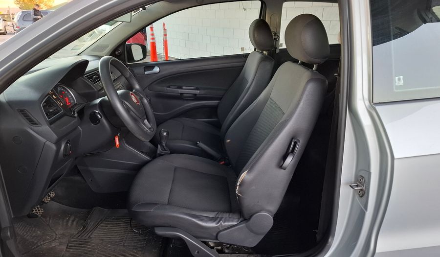 Volkswagen Gol Trend 1.6 TRENDLINE MY17 Hatchback 2017