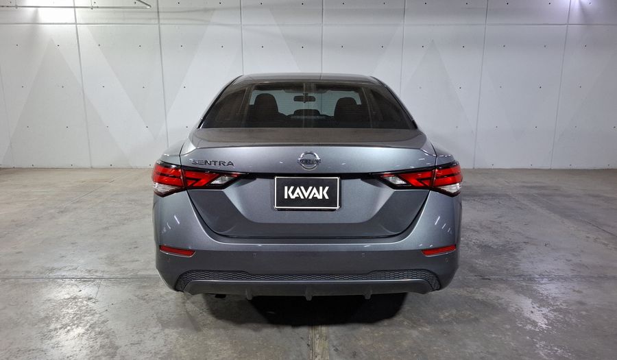 Nissan Sentra 2.0 ADVANCE CVT Sedan 2023