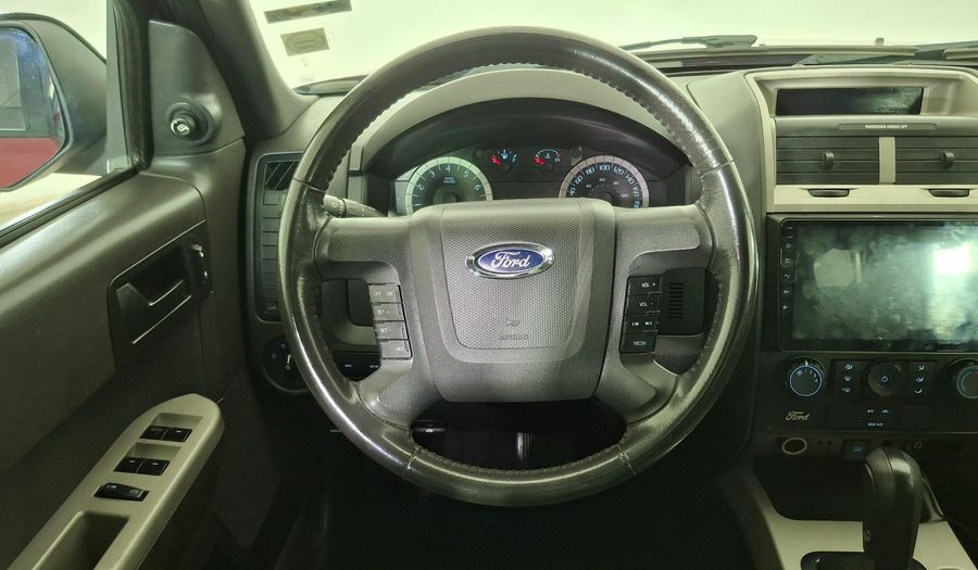 Ford Escape 2.5 XLT AUTO 4X2 Suv 2011