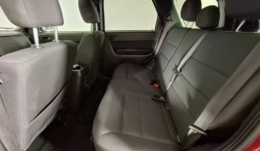 Ford Escape 2.5 XLT AUTO 4X2 Suv 2011