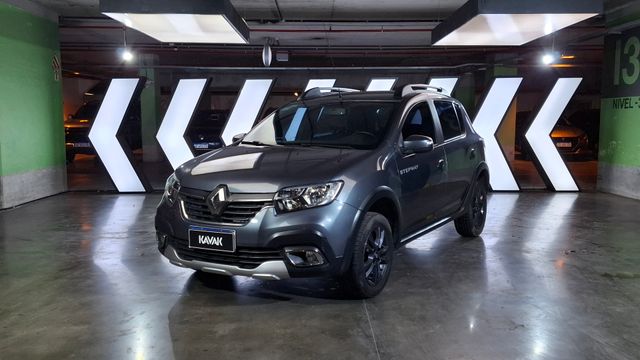 Renault • Sandero Stepway