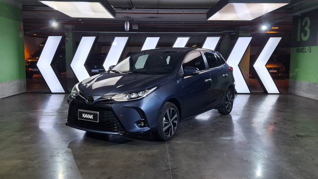 Toyota • Yaris