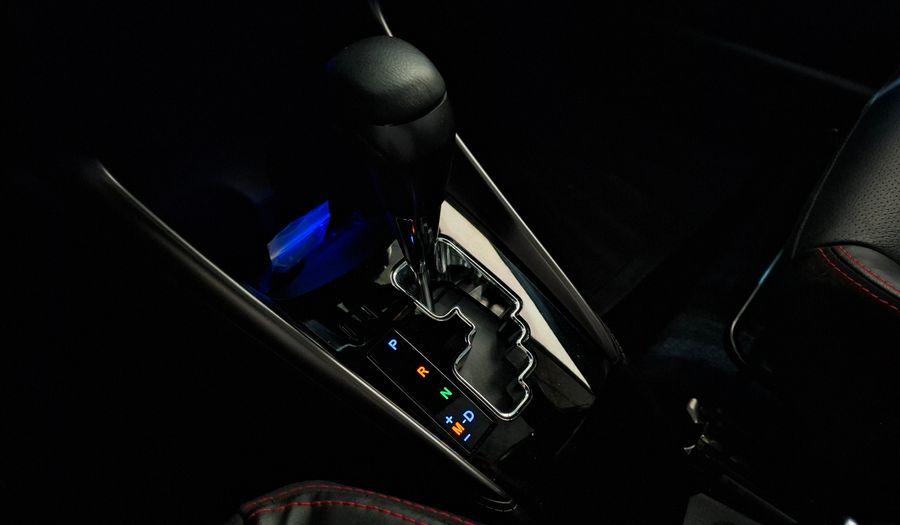 Toyota Yaris 1.5 S CVT Hatchback 2023