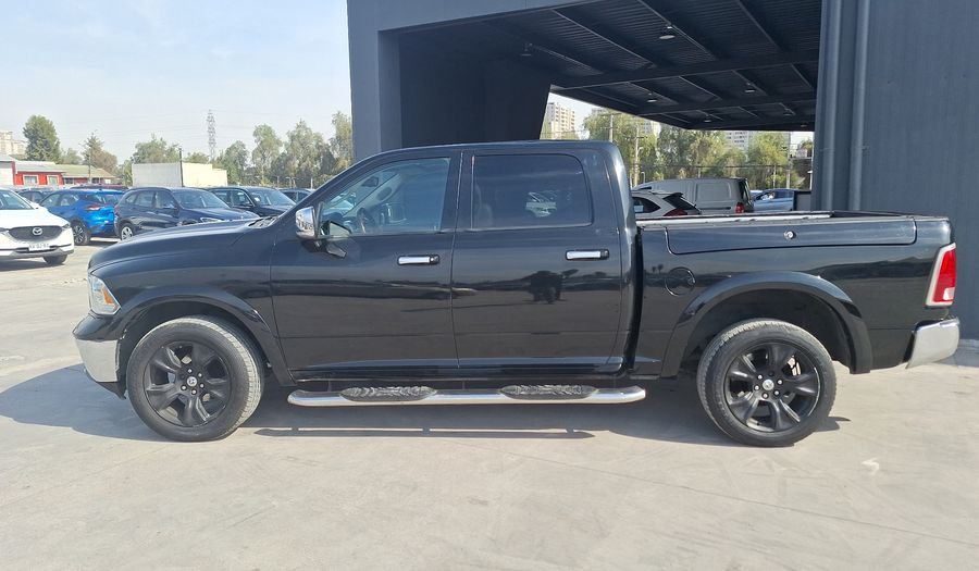 Dodge Ram 5.7 1500 LARAMIE AUTO CREW CAB 4WD Pickup 2014