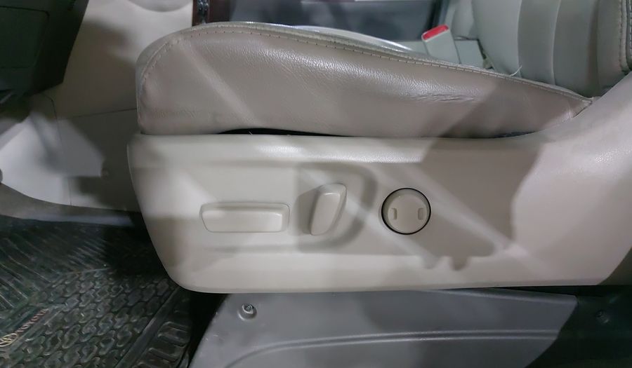 Toyota Sienna 3.5 LIMITED AT Minivan 2014