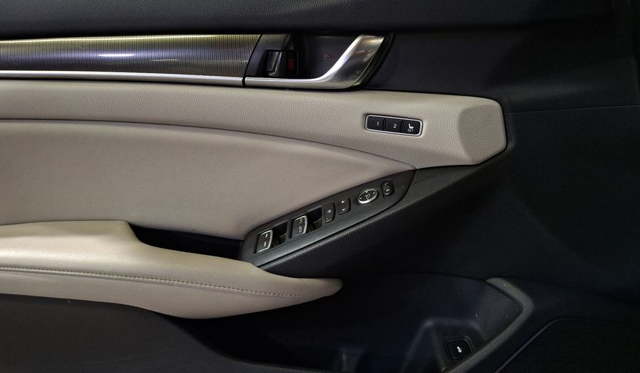 Honda Accord 2.0 TOURING AUTO Sedan 2019