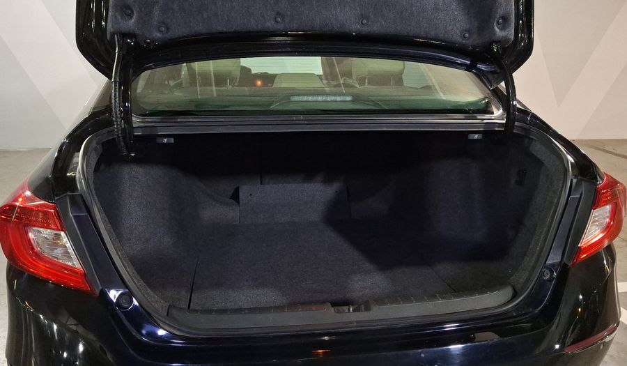 Honda Accord 2.0 TOURING AUTO Sedan 2019