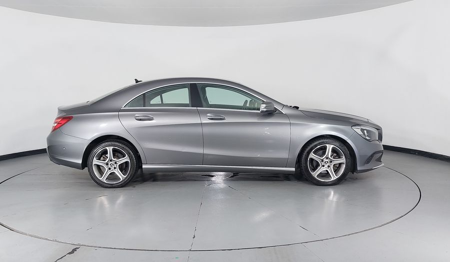 Mercedes Benz Clase Cla 1.6 CLA 200 SPORT DCT Coupe 2019