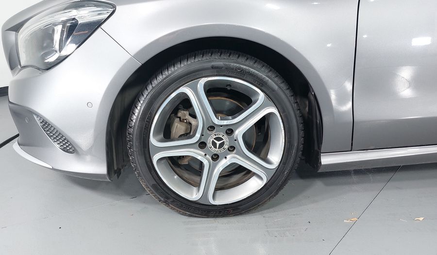 Mercedes Benz Clase Cla 1.6 CLA 200 SPORT DCT Coupe 2019