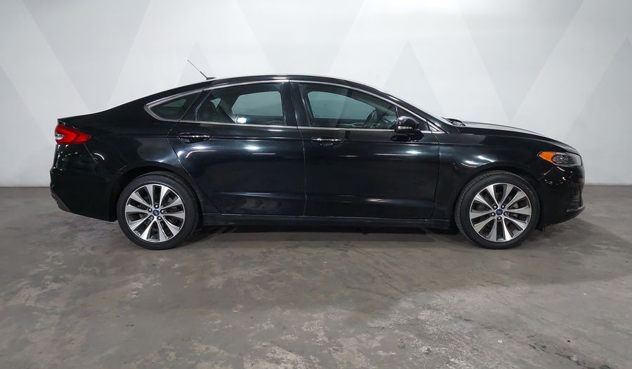 Ford Fusion 2.0 SEL AUTO Sedan 2019