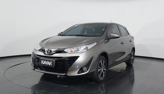 Toyota • Yaris