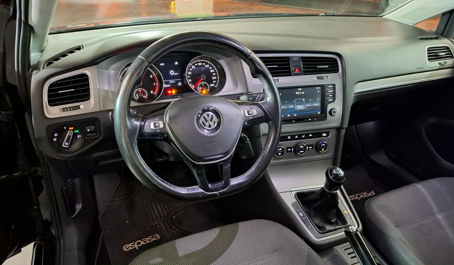 Volkswagen Golf 1.4 TSI COMFORTLINE Hatchback 2016