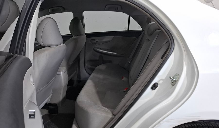 Toyota Corolla 1.8 XEI Sedan 2013