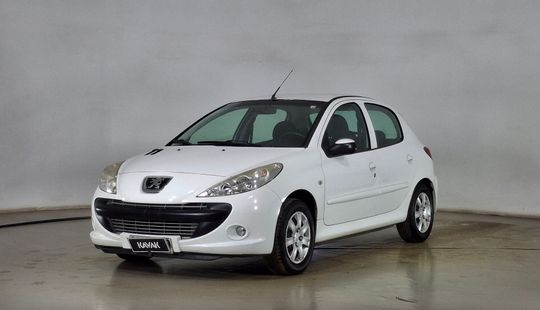 Peugeot • 207
