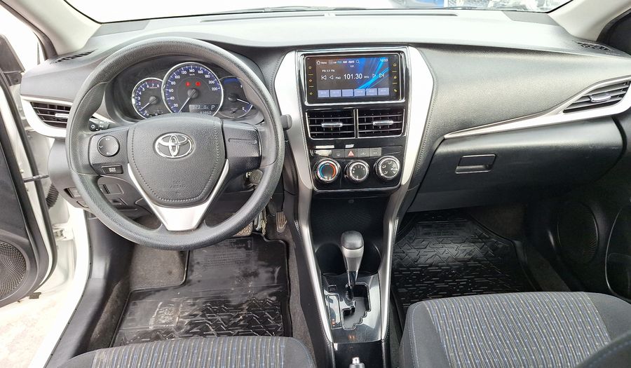 Toyota Yaris 1.5 GLI CVT Sedan 2021