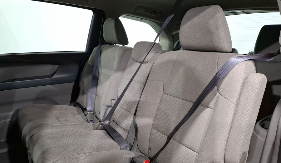 Honda Odyssey 3.5 LX Minivan 2016