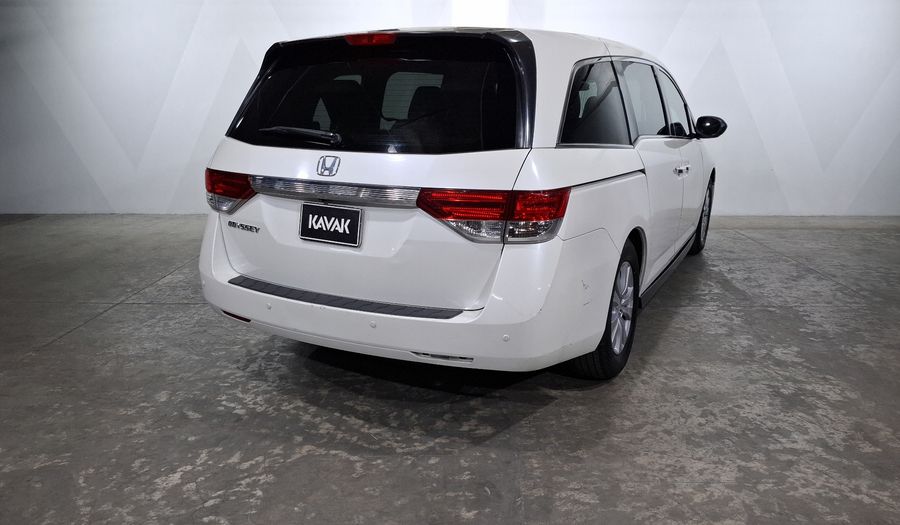 Honda Odyssey 3.5 LX Minivan 2016