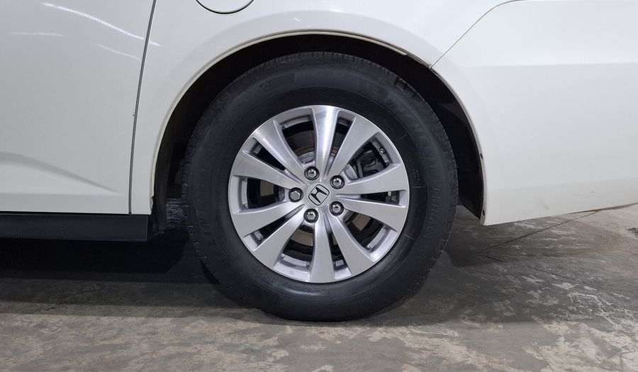 Honda Odyssey 3.5 LX Minivan 2016