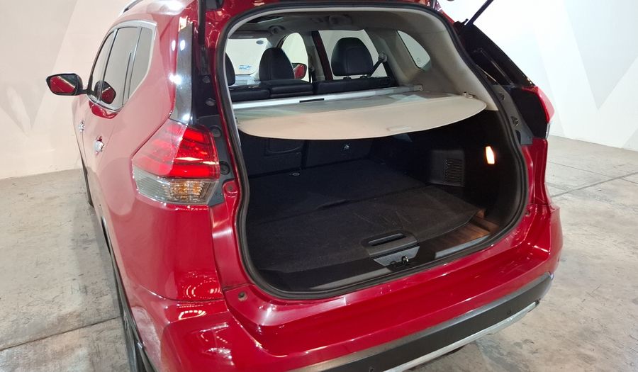 Nissan X-trail 2.5 ADVANCE 2 ROW CVT Suv 2022