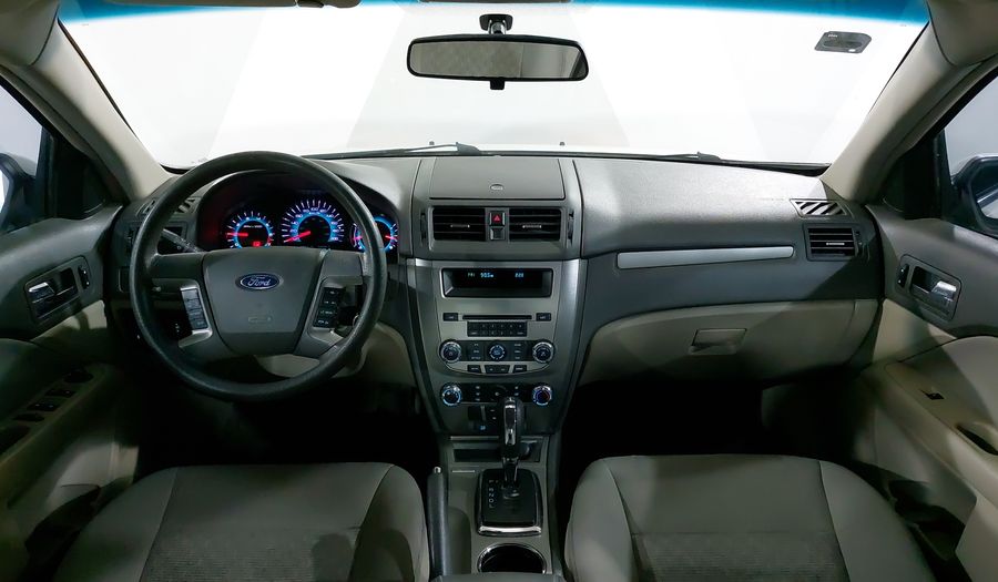 Ford Fusion 2.5 SE I4 AT Sedan 2012