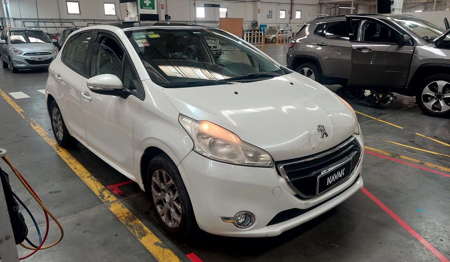 Peugeot 208 1.6 ALLURE Hatchback 2014