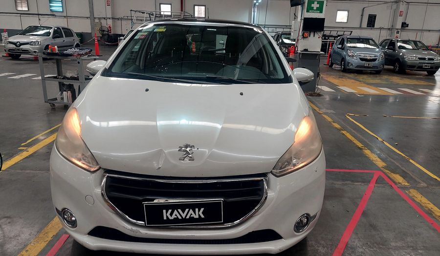 Peugeot 208 1.6 ALLURE Hatchback 2014