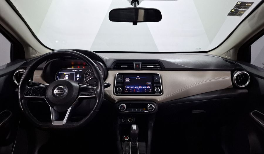 Nissan Versa 1.6 PLATINUM CVT Sedan 2020