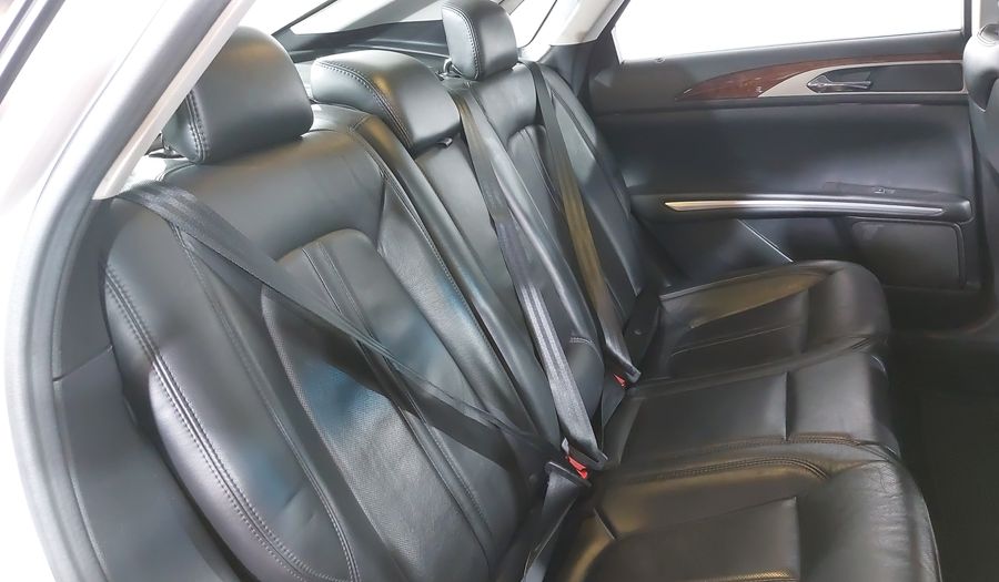 Lincoln Mkz 3.7 RESERVE W/TP V6 AT Sedan 2016