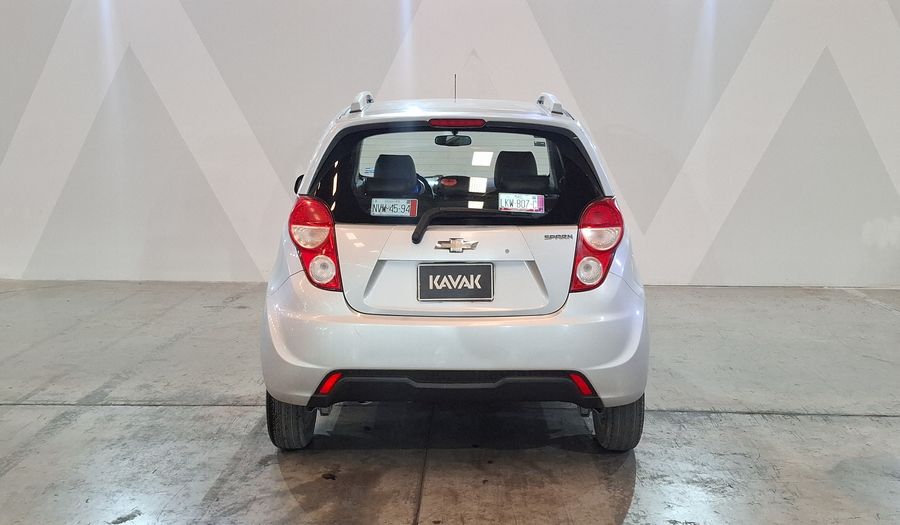 Chevrolet Spark 1.2 LTZ C MT Hatchback 2014