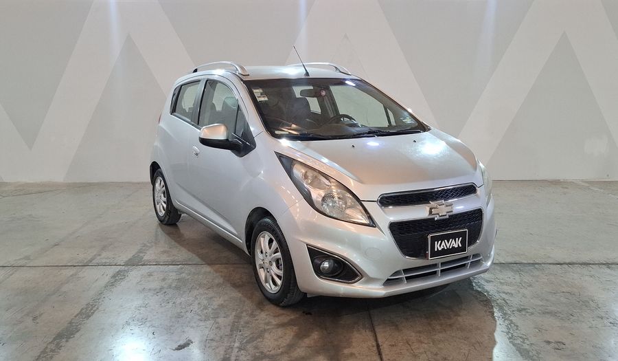 Chevrolet Spark 1.2 LTZ C MT Hatchback 2014