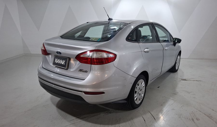 Ford Fiesta 1.6 S MT Sedan 2016