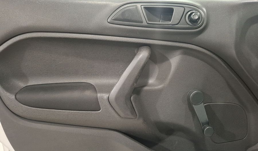 Ford Fiesta 1.6 S MT Sedan 2016